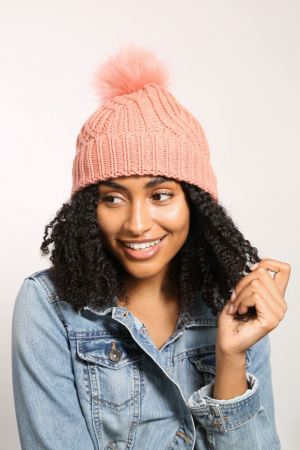 Goodbye, frizzy hair! Only Curls beanies are back