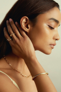 Meet the mastermind craftsman behind the mindful jewellery collection, EdXú