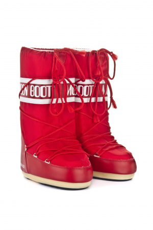 Moon Boot: How to Make Snow Boots Look Cool