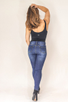LacunaFit launches its denim eco collection for petites with &#039;Kate&#039; jeans.