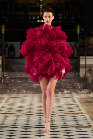 Lena Erziak&#039;s Hollywood S/S 2023 Haute Couture Collection